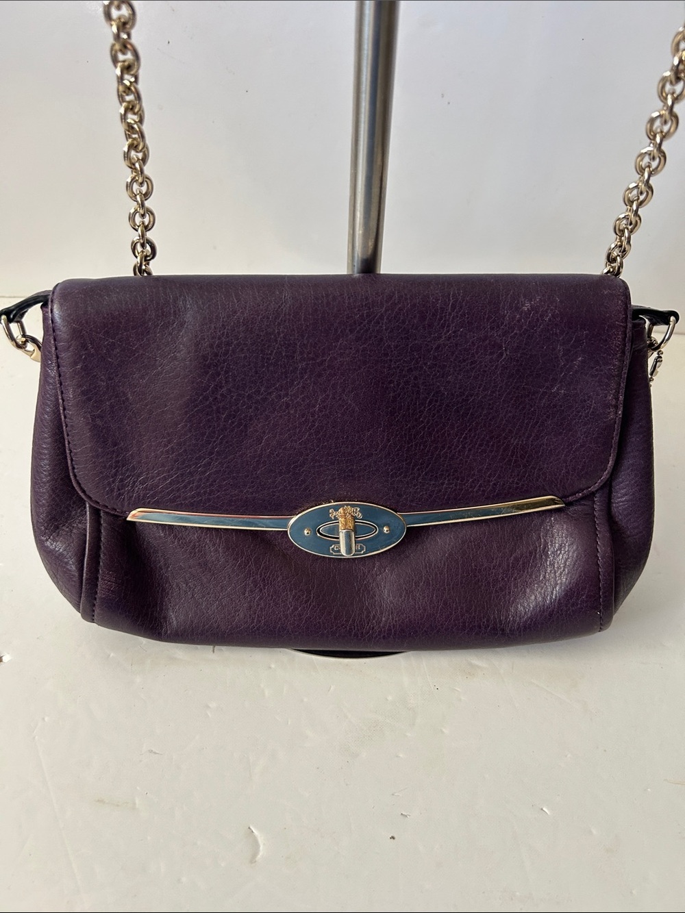 Coach Vintage Purple Leather Crossbody With Chain Strap Y2K Beautiful